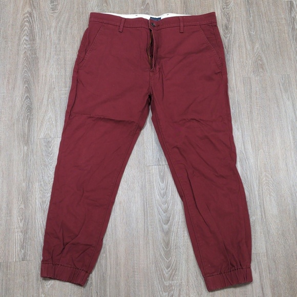 Levi's Other - Levi Men's Maroon Pants Jogger